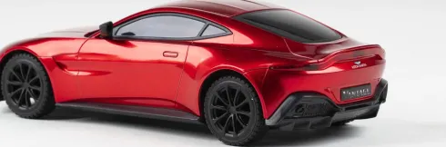 Aston Martin Vantage Fjernstyret Bil - 1:24 - 2,4 Ghz - Rød