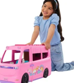 Barbie - Dream Camper Van Legesæt - Over 60 Tilbehørsdele