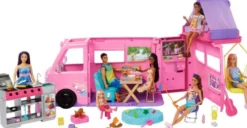 Barbie - Dream Camper Van Legesæt - Over 60 Tilbehørsdele