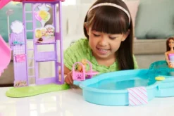 Barbie - Dream Pool Legesæt - Over 20 Dele