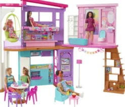 Barbie - Hus Med Møbler - Feriehus Legesæt