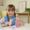 Barbie Jjb46 - Walk & Potty Pup Malibu Dukke - Family & Friends