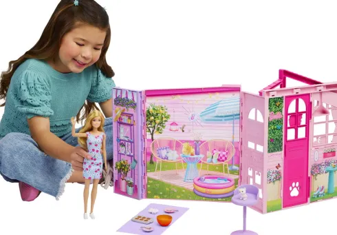 Barbie - Weekend Escape House - Dream Land - Mattel Jmd28