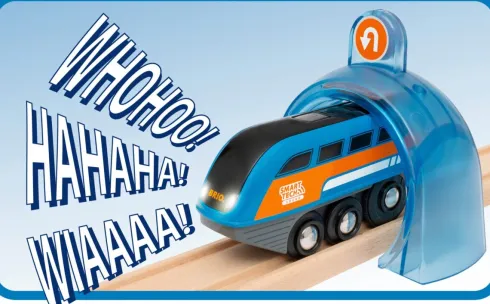 Brio World - Smart Tech Togbane Og Elektrisk Tog - 33974