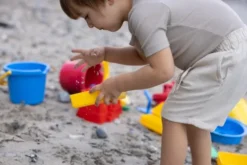 Dantoy - Strandsæt Til Børn - Inkl. Spand, Si, Skovl, Rive - 8 Dele
