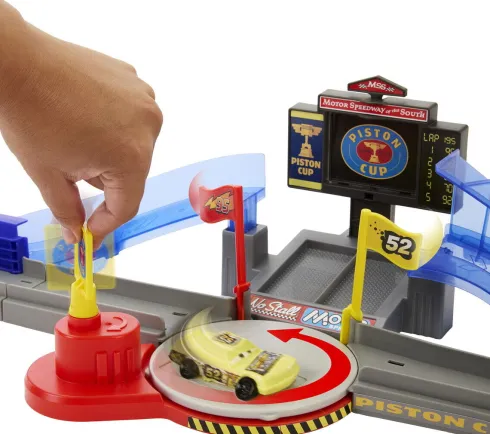 Disney Pixar Cars - Piston Cup Stunting Speedway - Mattel Jhl42