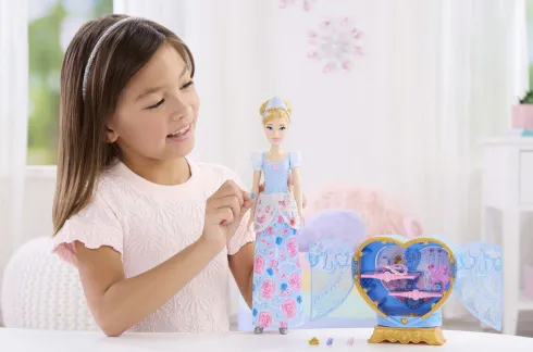 Disney Princess - Askepot Dukke - Jewel Reveal - Mattel Jhl50