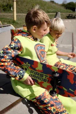 Firstgrade - Guldborg - Electro Skateboard - 25-Fg-Skate