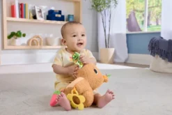 Fisher-Price - Snuggly Snacky Capy