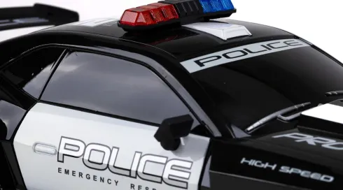 Fjernstyret Politibil Med Lys - Police Chase Road Stars - 1:12 - Sort