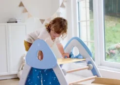 Hape - 4-In-1 Climb & Slide Gym Set - Klatrestativ Til Børn