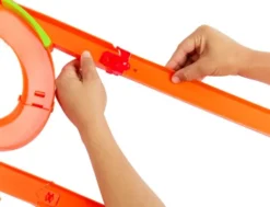 Hot Wheels - Stunt Tracks Mid-Air Crash - Bilbane Inkl. 1 Bil