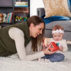 Lamaze - Æblet Archer Clip & Go - 941-273831