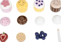Legemad I Træ - Cupcakes Med Kageopsats - Small Foot