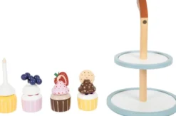 Legemad I Træ - Cupcakes Med Kageopsats - Small Foot