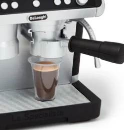 Legetøjs Kaffemaskine Med Lyd - Delonghi La Specialista - Casdon