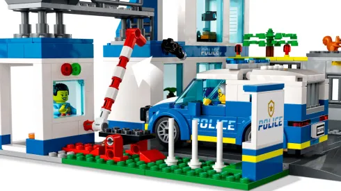 Lego City - Politistation - 60316