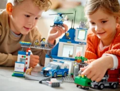 Lego City - Politistation - 60316
