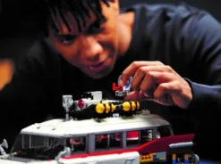 Lego Creator Expert - Ghostbusters Ecto-1 Bil - 10274