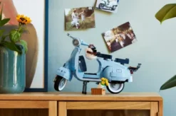 Lego Creator Expert - Vespa 125 - 10298