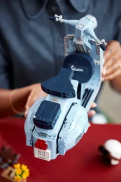 Lego Creator Expert - Vespa 125 - 10298