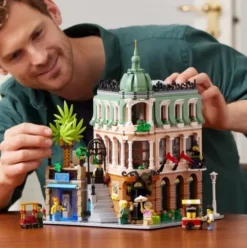 Lego Icons - Hyggeligt Hotel - 10297