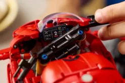 Lego Technic - Ducati Panigale V4 S-Motorcykel - 42202