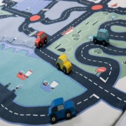 Moulin Roty - Legetæppe Med Bilbane - Avenue Du Moulin