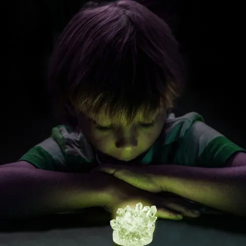 National Geographic - Glow-In-The-Dark Crystal Lab - Krystal Sæt