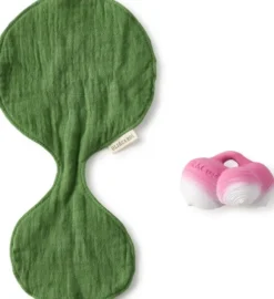 Oli & Carol - Sutteklud Og Bidering - Ramona The Radish