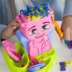 Play-Doh - Hair Stylin Salon - Frisørsalon Modellervoks Legesæt