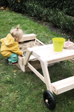 Sandkasse Med Bænk Og Bord - Træ - Small Foot