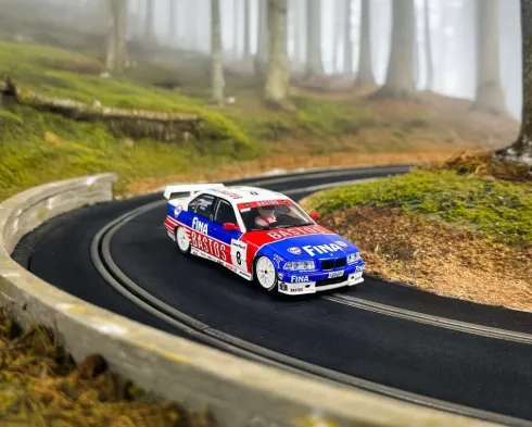 Scalextric C4587A - 24H Spa Winners Bmw Twin Pack - Legends