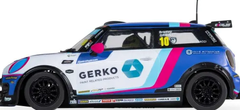 Scalextric C4410 - Mini Cooper F56 - Bradley Gravett 2024 - 1:32