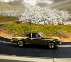 Scalextric - James Bond Amc Hornet Bil - Guld - 1:32 - C4551A