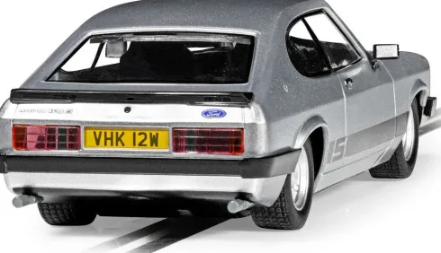 Scalextric - The Professionals Capri Twin Pack - 1:32 - C4642