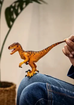 Schleich Dinosaurs - Velociraptor - 15045