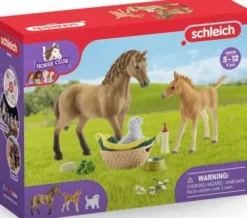 Schleich 42432 - Sarahs Pleje Af Dyreunger - Horse Club