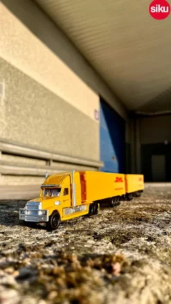 Siku - 1:87 Dhl Vejgodstog - 313-1806