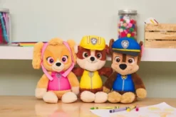 Skye Bamse - Paw Patrol - Tag Med På Tur Bamse - 33 CM