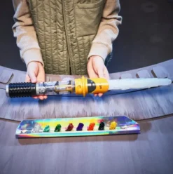 Star Wars - Lyssværd Med Lys Og Lyd - Power Crystal Lightsaber