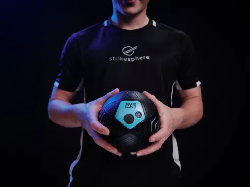 Strikesphere - Soccer Dash