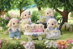 Sylvanian Families Figurer - Flora Kanin Familie - 5735