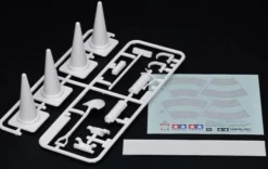 Tamiya - Accessory Set Cones & Tools For Rc Truck - 1:14 - 56558