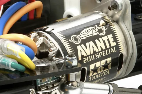 Tamiya - Avante 2011 R/C Fjernstyret Bil Byggesæt - 1/10 - 58489