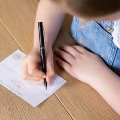 Tiny Treasures - Babytvillingedukker I Pingvin Outfit