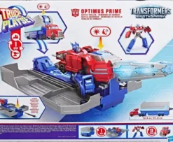 Transformers - Earthspark Optimus Prime Battle Trailer - Hasbro