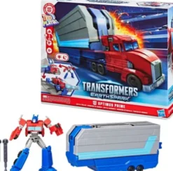 Transformers - Earthspark Optimus Prime Battle Trailer - Hasbro