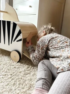 Trækdyr Legetøjskasse Til Børn - Zebra - Træ - Small Foot