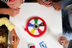 Uno - Spin Udgave - Kortspil
